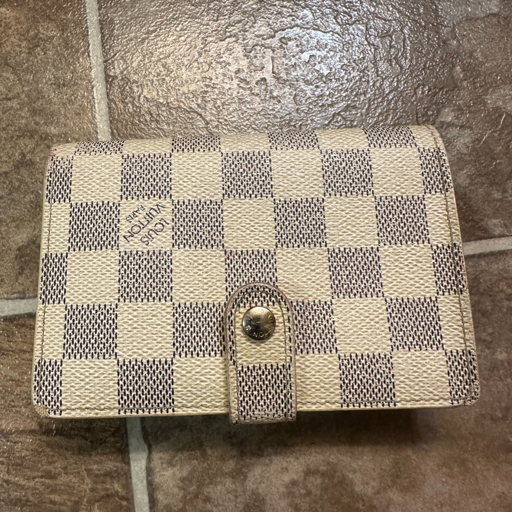 Louis Vuitton azur vintage wallet